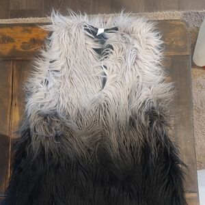 Tokyo Darling Black and Gray Faux Fur Vest